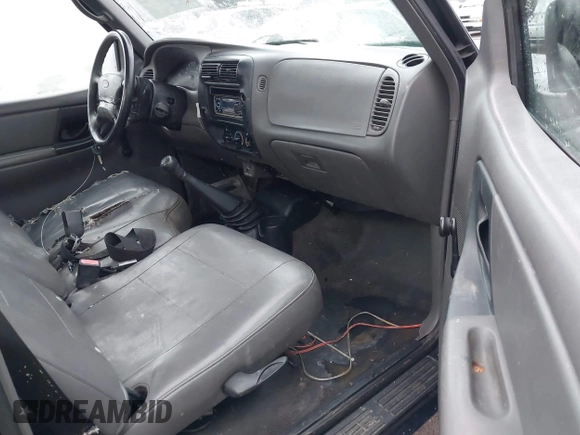 2003 Ford Ranger XL with VIN 1FTYR10DX3PB48637, listed as a IAAI auction lot 41518614 with 105,394 mi miles. Bid and sale history available at carsss.com. Image 5.