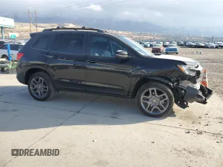 2023 Honda Passport EX-L with VIN 5FNYF8H58PB009525, listed as a Copart auction lot 44645365 with 30,582 mi miles and Salvage Title. Bid and sale history available at carsss.com. Image 4.