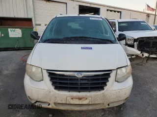 2007 Chrysler Town & Country LWB Touring with VIN 2A4GP54LX7R166984, listed as a Copart auction lot 87161504 with 301,005 mi miles and Salvage Title. Bid and sale history available at carsss.com. Image 5.
