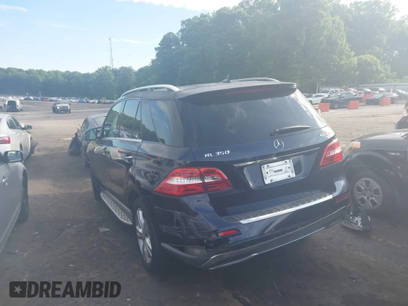 2014 Mercedes-Benz M 350 with VIN 4JGDA5HB6EA310491, listed as a IAAI auction lot 42192691 with 140,740 mi miles and . Bid and sale history available at DreamBid. Image 3.