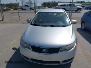 2013 Kia Forte LX with VIN KNAFT4A24D5708816, listed as a IAAI auction lot 41939208 with 179,589 mi miles. Bid and sale history available at carsss.com. Image 6.