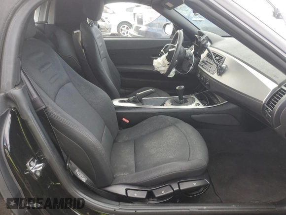 2005 BMW Z4 2.5i with VIN 4USBT335X5LR71029, listed as a Copart auction lot 42146655 with 80,813 mi miles and Salvage Title. Bid and sale history available at carsss.com. Image 10.