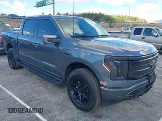 2023 Ford F-150 Lightning Pro с VIN 1FT6W1EV8PWG25191, выставлен на аукционе IAAI как лот 41716529 с пробегом 5 191 миль миль и . История ставок и продаж доступна на DreamBid. Изображение 1.