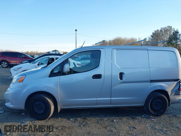 2018 Nissan NV200 S with VIN 3N6CM0KN1JK692559, listed as a IAAI auction lot 41339957 with 127,124 mi miles and . Bid and sale history available at DreamBid. Image 14.