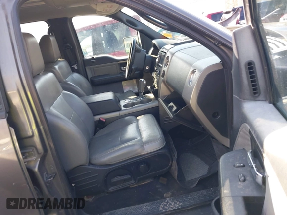 2004 Ford F-150 XLT with VIN 1FTPW145X4KB60082, listed as a IAAI auction lot 41768556 with 256,533 mi miles. Bid and sale history available at carsss.com. Image 5.