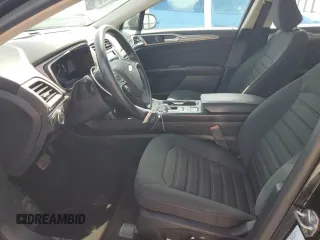 2020 Ford Fusion SE z VIN 3FA6P0HD8LR132155, wystawiony jako Copart lot #58488375 z przebiegiem 39 866 mil mil oraz Szkoda całkowita • Salvage title. Historia ofert i sprzedaży dostępna na DreamBid. Obrazek 7.