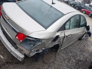 2014 Chevrolet Cruze 1LT with VIN 1G1PC5SB7E7476495, listed as a IAAI auction lot 38513578 with Not Provided miles and . Bid and sale history available at DreamBid. Image 4.