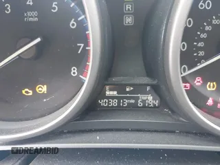 2012 Mazda 3 i Touring z VIN JM1BL1V89C1546573, wystawiony jako IAAI lot #42403158 z przebiegiem 403 813 mil mil oraz . Historia ofert i sprzedaży dostępna na DreamBid. Obrazek 7.