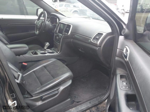 2018 Jeep Grand Cherokee Laredo E with VIN 1C4RJFAG3JC305365, listed as a IAAI auction lot 41538753 with 168,609 mi miles. Bid and sale history available at carsss.com. Image 5.