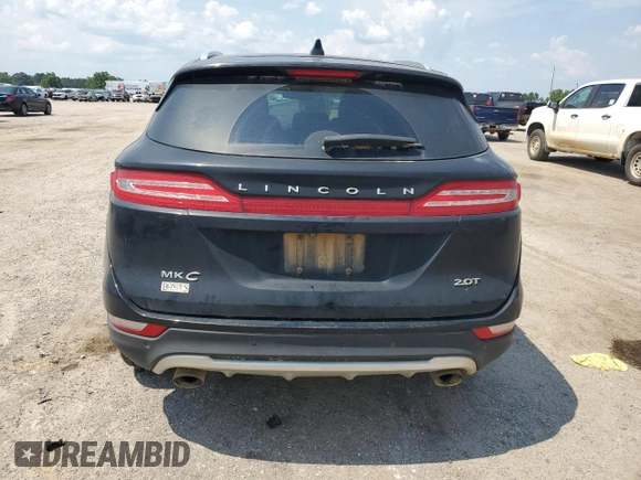 2017 Lincoln MKC Premiere with VIN 5LMCJ1C98HUL45722, listed as a Copart auction lot 61970445 with 249,679 mi miles and Salvage title. Bid and sale history available at DreamBid. Image 6.