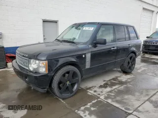 2004 Land Rover Range Rover HSE with VIN SALME11484A178774, listed as a Copart auction lot 56713675 with 141,472 mi miles and Salvage title. Bid and sale history available at DreamBid. Image 1.