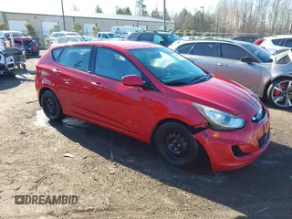 2013 Hyundai Accent GS z VIN KMHCT5AE4DU122902, wystawiony jako IAAI lot #41641959 z przebiegiem 184 086 mil mil oraz . Historia ofert i sprzedaży dostępna na DreamBid. Obrazek 1.