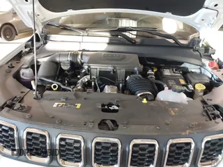2025 Jeep Compass Latitude with VIN 3C4NJDBNXST535796, listed as a IAAI auction lot 41776776 with 1,037 mi miles and . Bid and sale history available at DreamBid. Image 10.