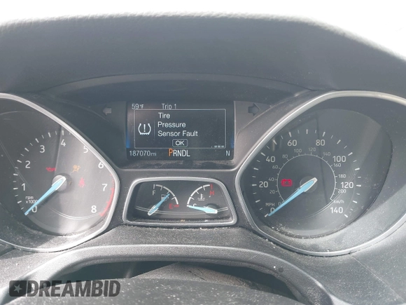 2016 Ford Focus SE with VIN 1FADP3F21GL365163, listed as a IAAI auction lot 41845002 with 187,070 mi miles. Bid and sale history available at carsss.com. Image 7.