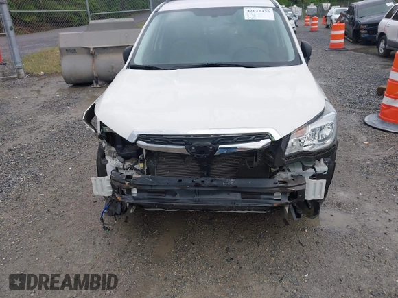 2017 Subaru Forester with VIN JF2SJABC7HH454943, listed as a IAAI auction lot 42022435 with 81,680 mi miles. Bid and sale history available at carsss.com. Image 6.