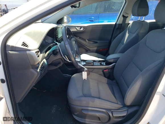 2020 Hyundai Ioniq Electric SE with VIN KMHC75LJ6LU072436, listed as a Copart auction lot 65186214 with 24,880 mi miles and Salvage Title. Bid and sale history available at carsss.com. Image 7.