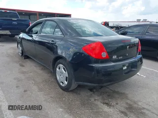 2008 Pontiac G6 1SV Value Leader z VIN 1G2ZF57B984250310, wystawiony jako IAAI lot #42248558 z przebiegiem 119 011 mil mil oraz . Historia ofert i sprzedaży dostępna na DreamBid. Obrazek 3.