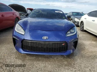 2022 Toyota GR86 Premium with VIN JF1ZNBF16N8758637, listed as a Copart auction lot 76133794 with 41,991 mi miles and Non Repairable. Bid and sale history available at carsss.com. Image 5.