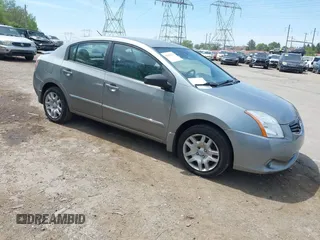 2012 Nissan Sentra 2.0 z VIN 3N1AB6APXCL774540, wystawiony jako IAAI lot #42149171 z przebiegiem 129 704 mil mil oraz . Historia ofert i sprzedaży dostępna na DreamBid. Obrazek 1.