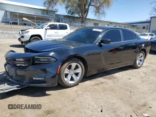 2017 Dodge Charger SXT z VIN 2C3CDXHG8HH583537, wystawiony jako Copart lot #54426775 z przebiegiem 136 525 mil mil oraz Szkoda całkowita • Salvage title. Historia ofert i sprzedaży dostępna na DreamBid. Obrazek 1.