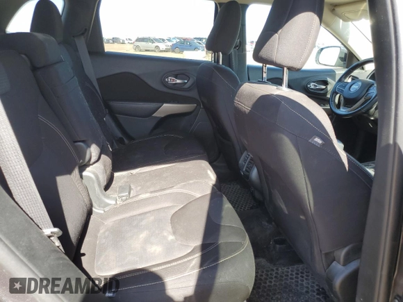2017 Jeep Cherokee Latitude with VIN 1C4PJMCS6HD224703, listed as a Copart auction lot 54923395 with 154,006 mi miles and Salvage Title. Bid and sale history available at carsss.com. Image 11.