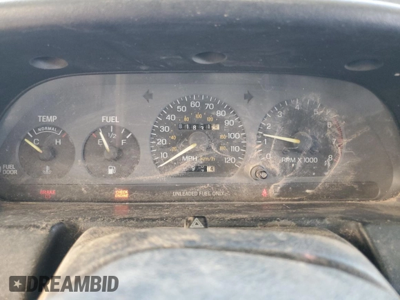 1994 Ford Escort z VIN 3FARP15J6RR126053, wystawiony jako Copart lot #52750515 z przebiegiem 81 831 mil mil oraz Tytuł czysty. Historia ofert i sprzedaży dostępna na DreamBid. Obrazek 9.