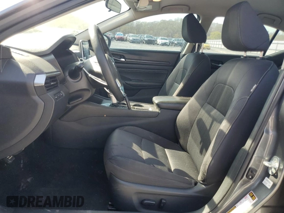 2020 Nissan Altima S z VIN 1N4BL4BV7LC233558, wystawiony jako Copart lot #50388215 z przebiegiem 78 175 mil mil oraz Szkoda całkowita • Salvage title. Historia ofert i sprzedaży dostępna na DreamBid. Obrazek 7.