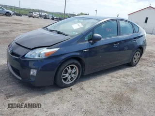 2010 Toyota Prius II with VIN JTDKN3DU5A0140135, listed as a IAAI auction lot 42069637 with 234,536 mi miles. Bid and sale history available at carsss.com. Image 2.