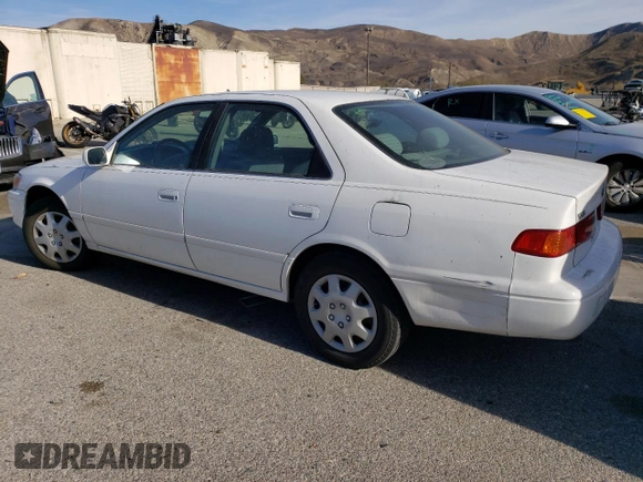 2000 Toyota Camry CE with VIN JT2BG22K6Y0450027, listed as a Copart auction lot 42501155 with 257,416 mi miles and Clean Title. Bid and sale history available at carsss.com. Image 2.