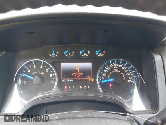 2013 Ford F-150 XL with VIN 1FTFW1CF5DKF63831, listed as a IAAI auction lot 39559854 with 125,721 mi miles and . Bid and sale history available at carsss.com. Image 7.