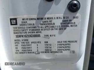 2003 Chevrolet Suburban LT z VIN 3GNFK16Z33G308805, wystawiony jako IAAI lot #42612393 z przebiegiem 205 213 mil mil oraz . Historia ofert i sprzedaży dostępna na DreamBid. Obrazek 9.