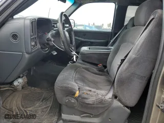 2001 Chevrolet Silverado 1500 LS with VIN 2GCEC19V411388891, listed as a Copart auction lot 48082215 with 178,973 mi miles and Salvage Title. Bid and sale history available at carsss.com. Image 7.