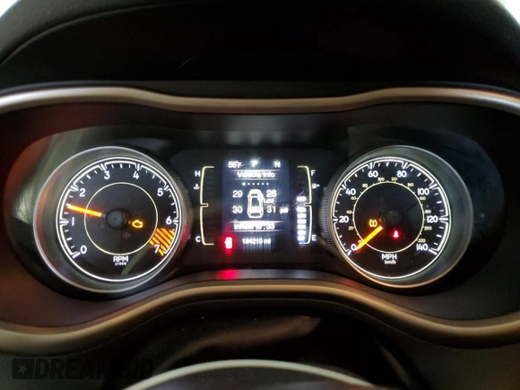 2015 Jeep Cherokee Sport с VIN 1C4PJLABXFW642941, выставлен на аукционе Copart как лот 58426695 с пробегом 134 210 миль миль и Списание • Salvage title. История ставок и продаж доступна на DreamBid. Изображение 9.