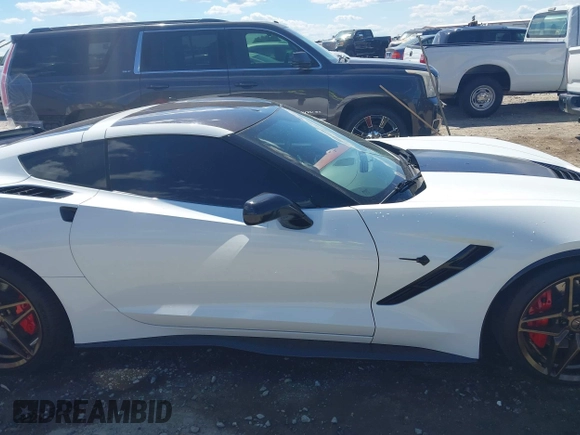 2014 Chevrolet Corvette Z51 3LT z VIN 1G1YM2D71E5116935, wystawiony jako IAAI lot #42341161 z przebiegiem 105 686 mil mil oraz . Historia ofert i sprzedaży dostępna na DreamBid. Obrazek 13.
