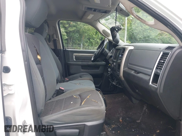 2013 Ram 2500 SLT z VIN 3C6TR5DT7DG524758, wystawiony jako IAAI lot #42333873 z przebiegiem Nie podano mil oraz . Historia ofert i sprzedaży dostępna na DreamBid. Obrazek 5.