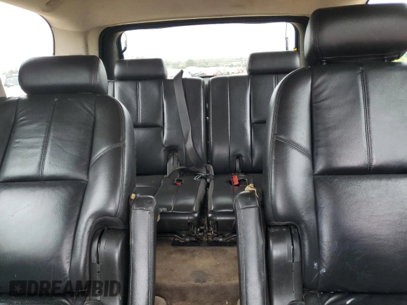 2010 GMC Yukon SLT with VIN 1GKMCCE35AR213217, listed as a Copart auction lot 46132185 with 275,571 mi miles and Salvage Title. Bid and sale history available at carsss.com. Image 10.