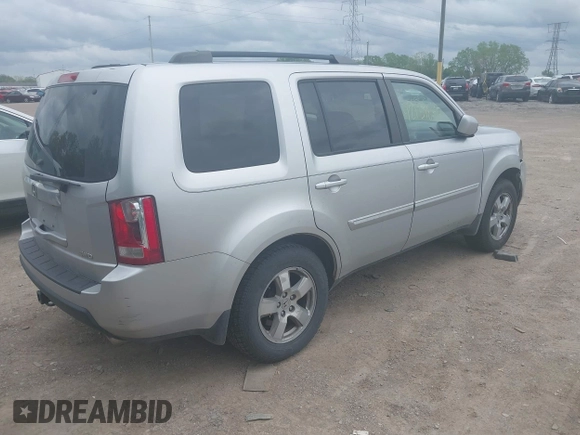 2011 Honda Pilot EX-L z VIN 5FNYF4H52BB011580, wystawiony jako IAAI lot #42159860 z przebiegiem 201 165 mil mil oraz . Historia ofert i sprzedaży dostępna na DreamBid. Obrazek 4.