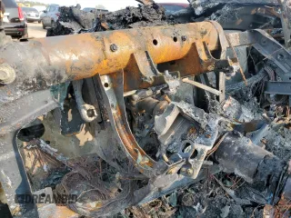 2020 Ford F-250 XL z VIN 1FT7W2BT6LEE36813, wystawiony jako Copart lot #71064894 z przebiegiem Nie podano mil oraz Szkoda całkowita • Salvage title. Historia ofert i sprzedaży dostępna na DreamBid. Obrazek 9.