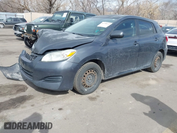 2009 Toyota Matrix with VIN 2T1KU40E79C163666, listed as a IAAI auction lot 41708972 with 182,808 mi miles and . Bid and sale history available at carsss.com. Image 2.
