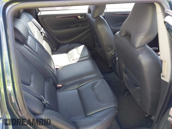 2005 Volvo XC70 with VIN YV1SZ592X51201853, listed as a IAAI auction lot 41655136 with 151,203 mi miles and . Bid and sale history available at DreamBid. Image 8.