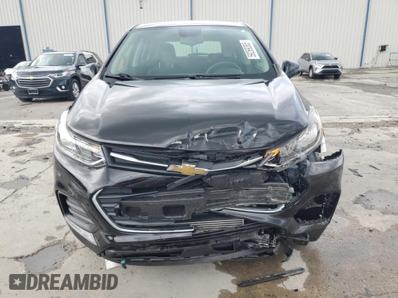 2020 Chevrolet Trax LS with VIN KL7CJKSB0LB052447, listed as a Copart auction lot 59269385 with 21,311 mi miles and Non repairable. Bid and sale history available at DreamBid. Image 5.