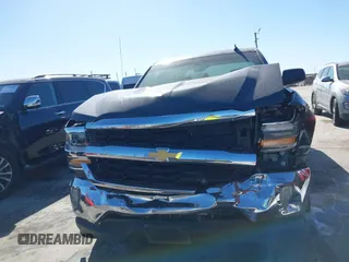 2017 Chevrolet Silverado 1500 LT with VIN 3GCPCREC2HG489005, listed as a IAAI auction lot 41756142 with 53,448 mi miles. Bid and sale history available at carsss.com. Image 6.