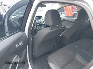 2012 Ford Focus SE с VIN 1FAHP3F25CL422055, выставлен на аукционе IAAI как лот 42442051 с пробегом 129 435 миль миль и . История ставок и продаж доступна на DreamBid. Изображение 14.