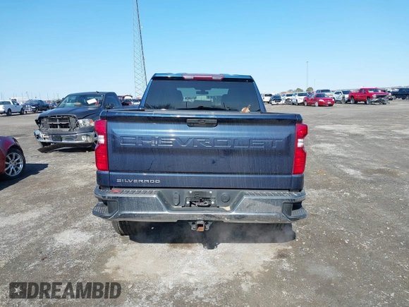 2019 Chevrolet Silverado 1500 LT with VIN 3GCUYDED8KG213810, listed as a IAAI auction lot 41427290 with 55,298 mi miles. Bid and sale history available at carsss.com. Image 16.
