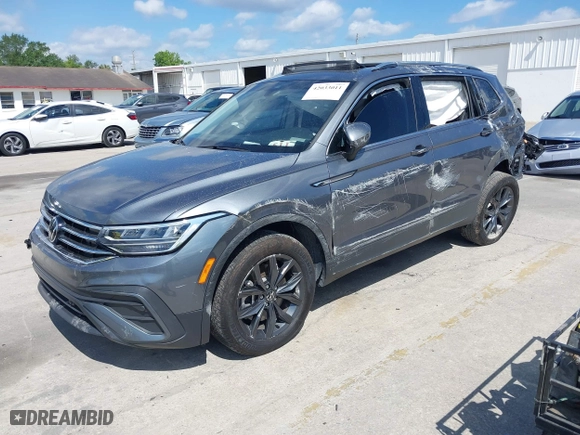 2023 Volkswagen Tiguan SE with VIN 3VVNB7AX5PM064693, listed as a IAAI auction lot 42033011 with 38,220 mi miles. Bid and sale history available at carsss.com. Image 17.