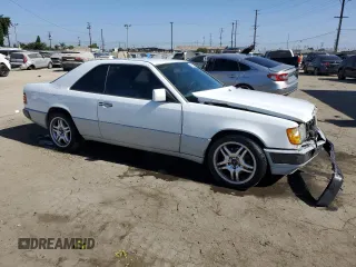 1990 Mercedes-Benz 300 with VIN WDBEA51D0LB167029, listed as a Copart auction lot 68581534 with 184,595 mi miles and Salvage Title. Bid and sale history available at carsss.com. Image 4.