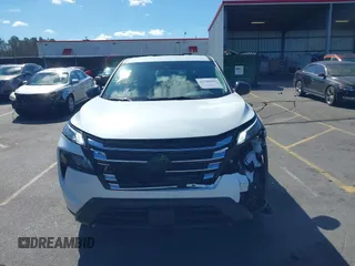 2024 Nissan Rogue S z VIN 5N1BT3AA9RC746379, wystawiony jako IAAI lot #41708183 z przebiegiem 3 796 mil mil oraz . Historia ofert i sprzedaży dostępna na DreamBid. Obrazek 12.