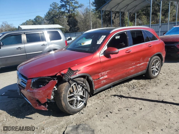 2019 Mercedes-Benz GLC with VIN WDC0G4KB6KV121889, listed as a Copart auction lot 47751395 with 43,496 mi miles and Salvage Title. Bid and sale history available at carsss.com. Image 1.