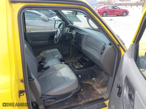 2007 Ford Ranger XL with VIN 1FTYR10D37PA68098, listed as a IAAI auction lot 41993229 with 210,383 mi miles. Bid and sale history available at carsss.com. Image 5.