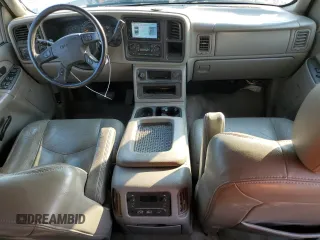 2003 GMC Sierra 1500HD SLT z VIN 1GTGK13U53F217669, wystawiony jako Copart lot #74547254 z przebiegiem 204 966 mil mil oraz Czysty tytuł • Clean title. Historia ofert i sprzedaży dostępna na DreamBid. Obrazek 8.